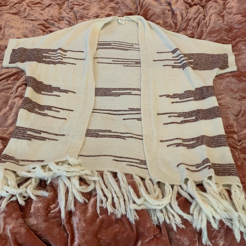 NWOT Short sleeve sweater kimono